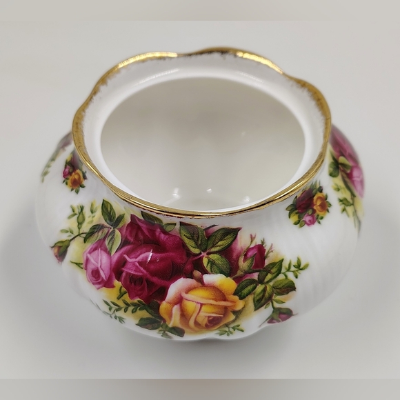 Royal Albert England Old Country Roses Bone China Sugar Cup - Picture 6 of 8